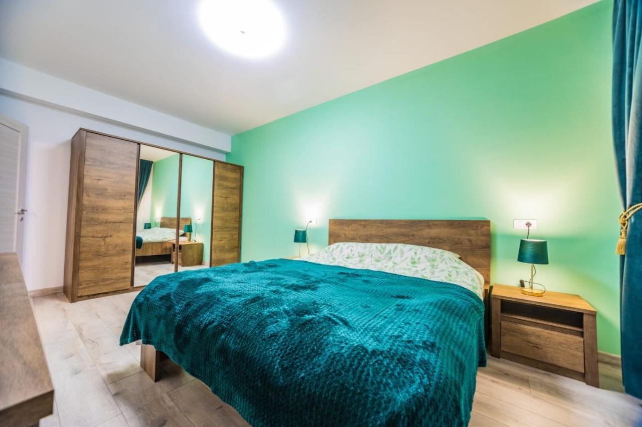 Brigitte Apartment Braşov Buitenkant foto