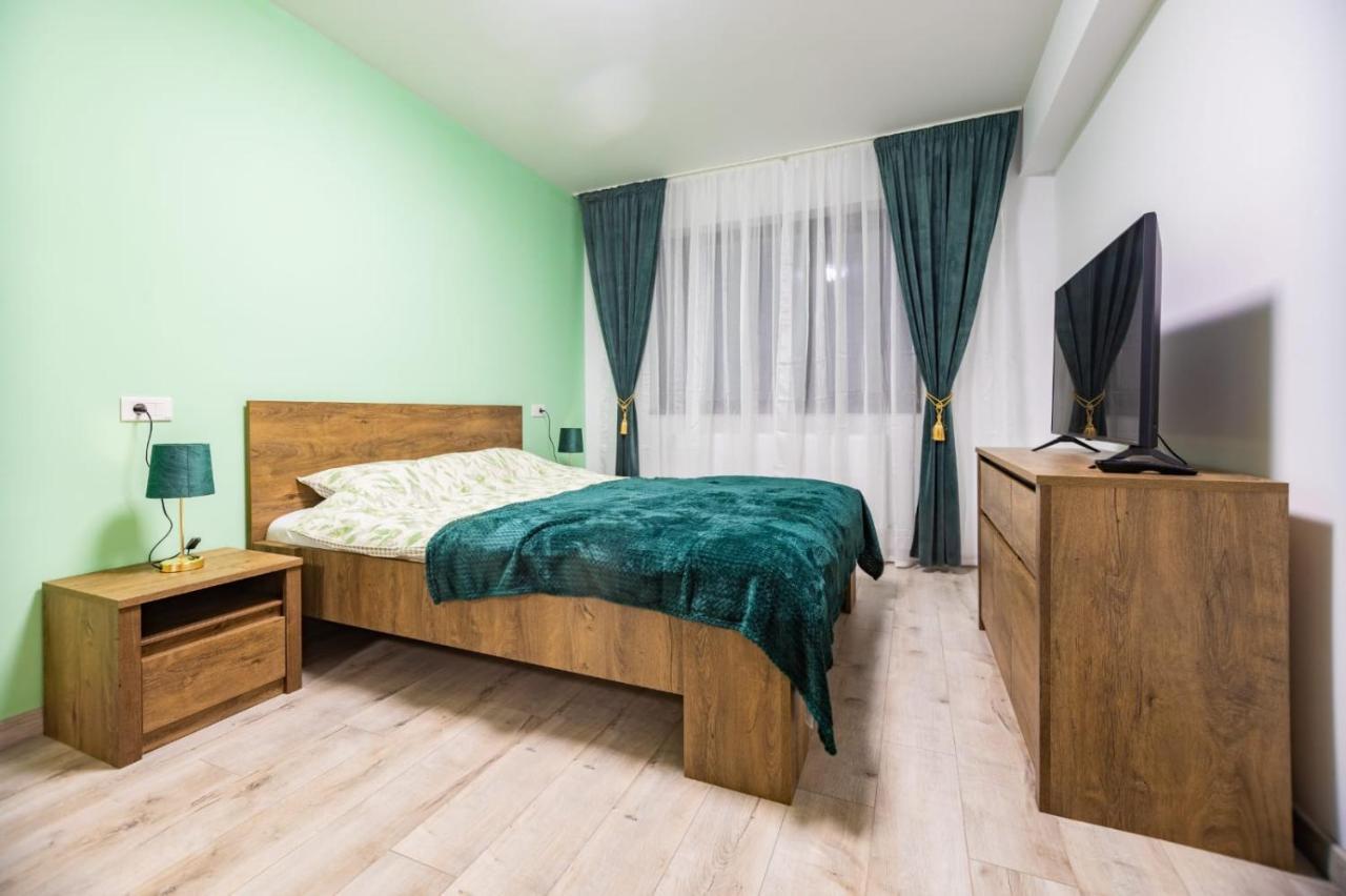 Brigitte Apartment Braşov Buitenkant foto