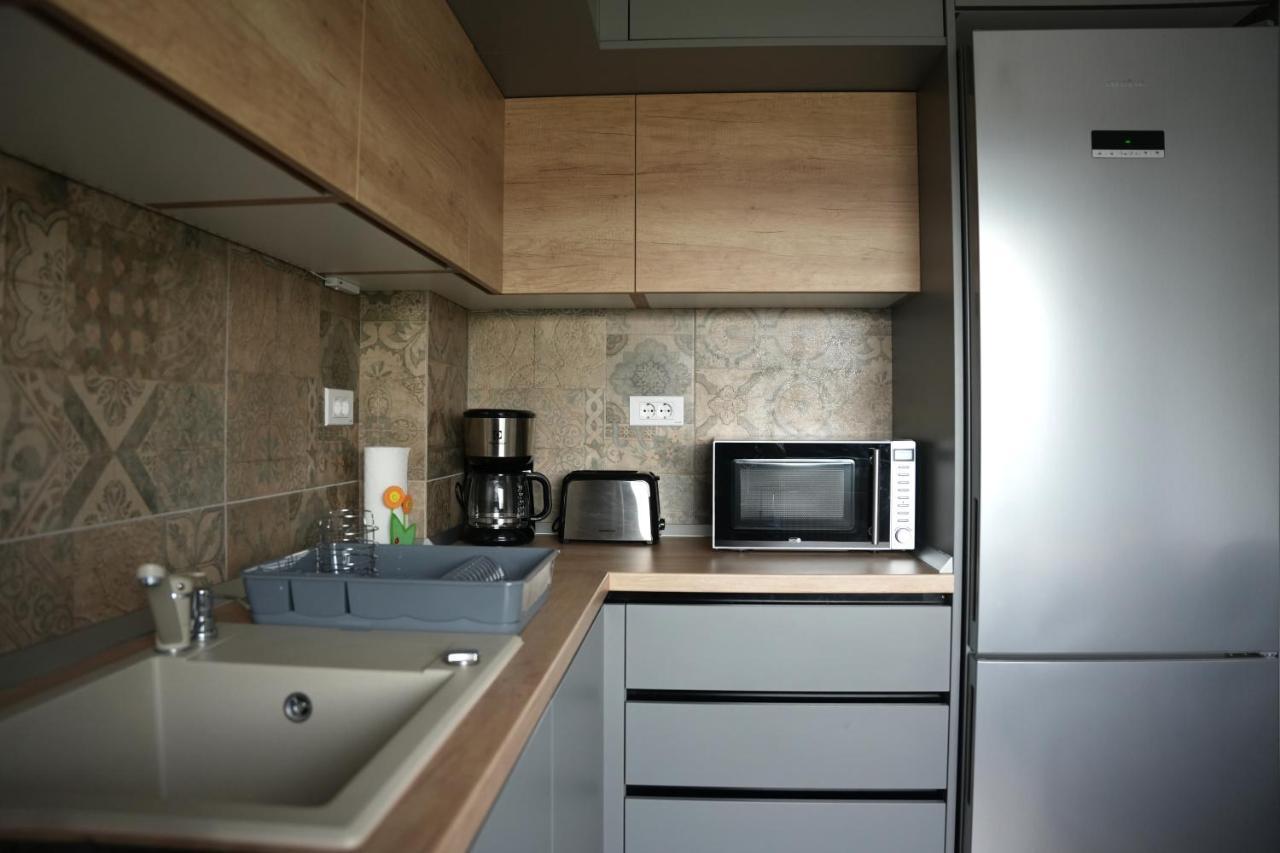Brigitte Apartment Braşov Buitenkant foto