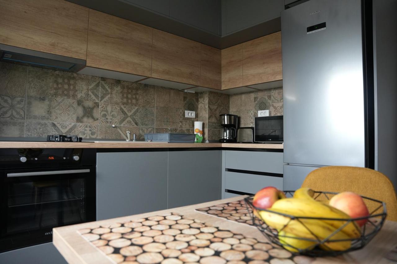 Brigitte Apartment Braşov Buitenkant foto